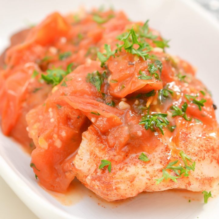 Super Easy Cod Fish in Tomato Sauce