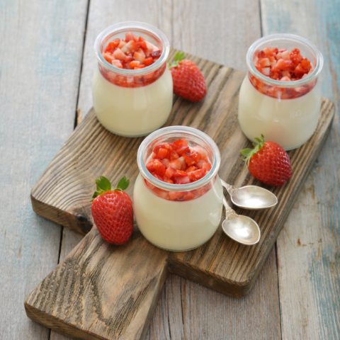 Strawberry Panna Cotta 